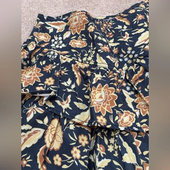 Francesca's Collections Floral Mini Skirt - Navy and Yellow NWT - Picture 6 of 14